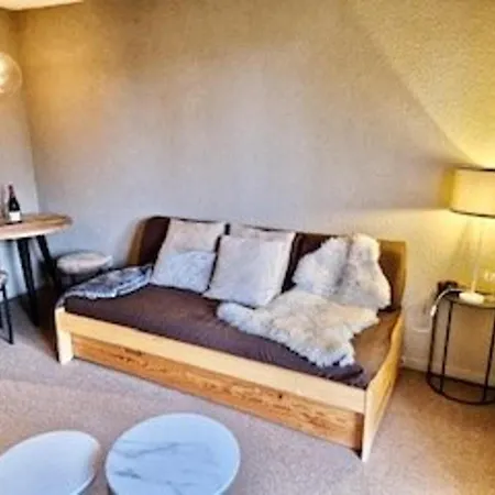 Studio Le Biot, 1 Piece, 4 Personnes - Fr-1-573-114 Appartement *